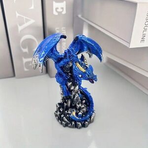 Fierce Guardian Dragon Handcrafted  Medieval Fantasy Statue w Intricate Rock